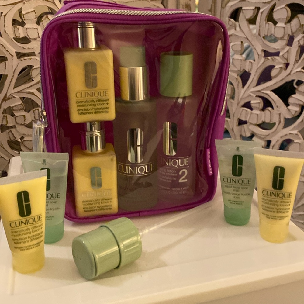 Clinique Set! Brand new! 4 full size and 4 mini size!